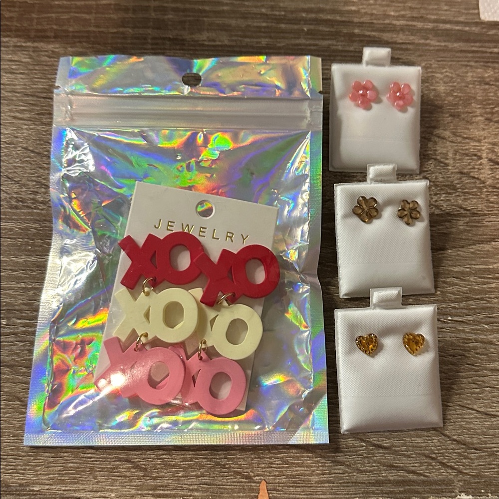 XO Multicolor Earrings Set 6 pair